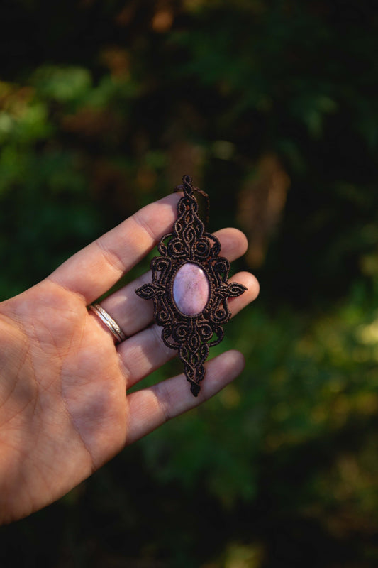 Rhodonite talisman